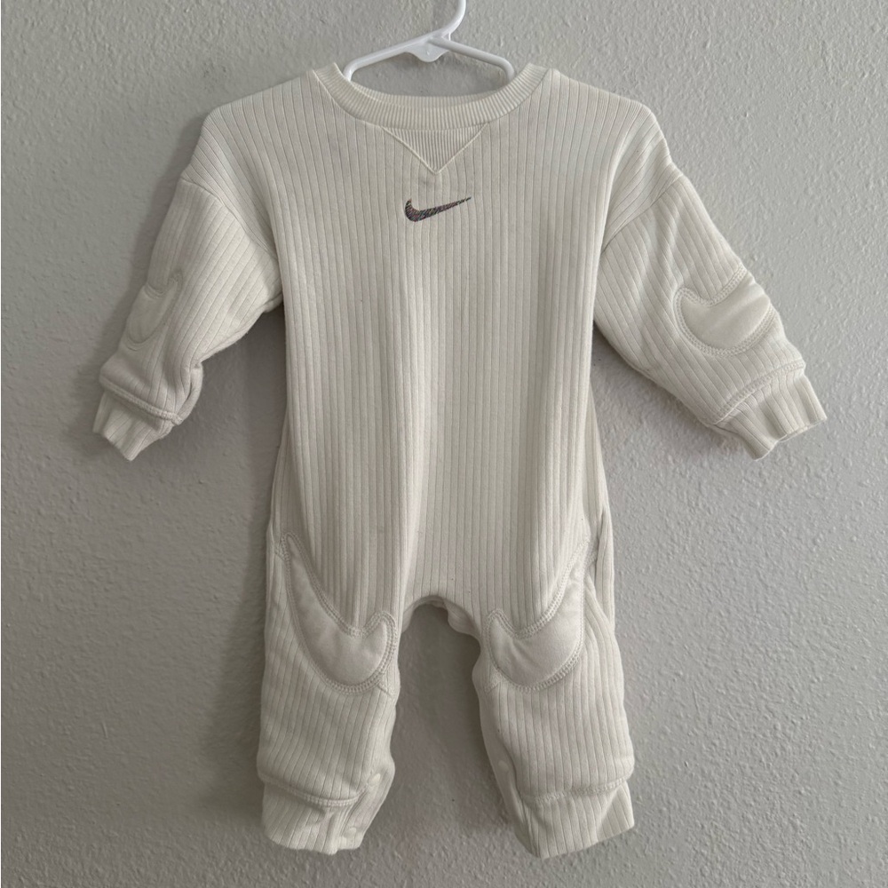 Nike Readyset Baby Coveralls White Size 6 Months